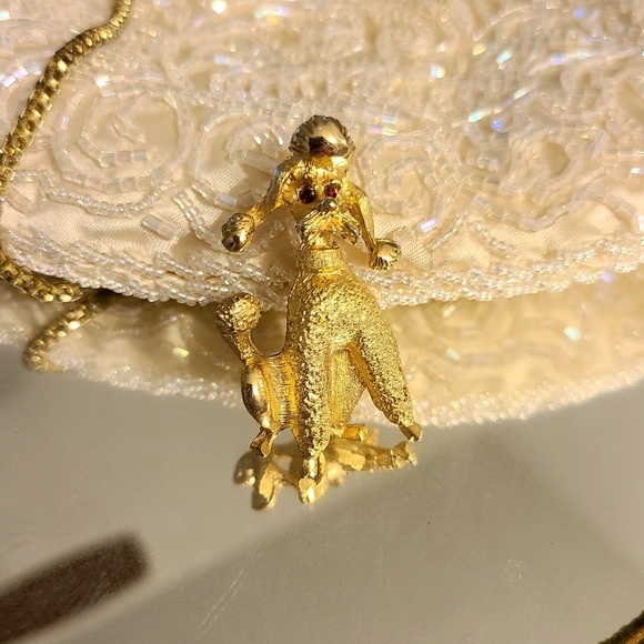 Vintage PELL Rhinestone Gold Poodle Dog Pin Brooch - Picture 2 of 5